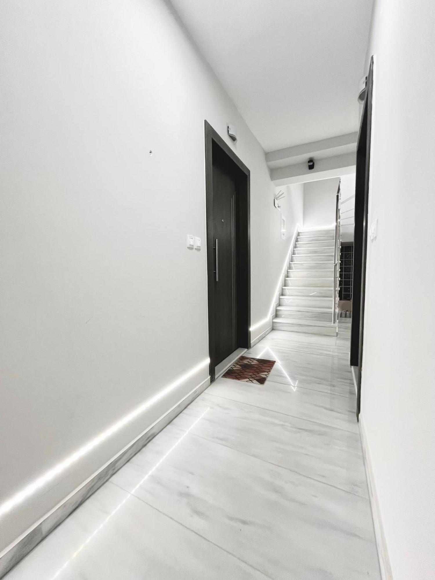 Blueline Apartment 3 Loutráki Exteriör bild